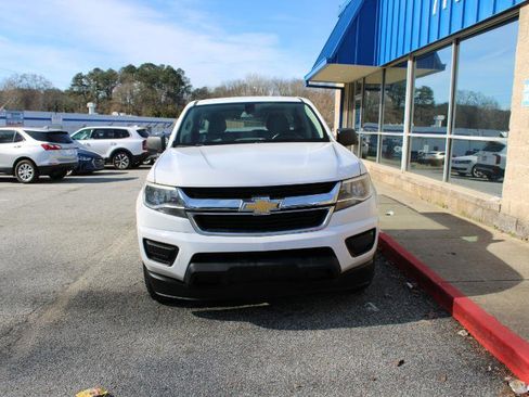 Used 2018 Chevrolet Colorado W/T w/ WT Convenience Package image 2