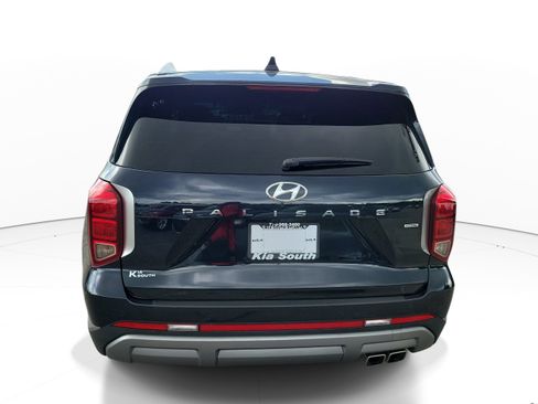 Used 2023 Hyundai Palisade SE AWD/4WD image 5