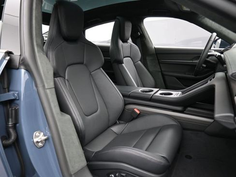 New 2026 Porsche Taycan Turbo S image 32