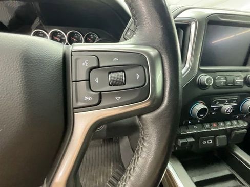 Used 2022 Chevrolet Silverado 1500 LT Trail Boss w/ LT Trail Boss Premium Package AWD/4WD image 18