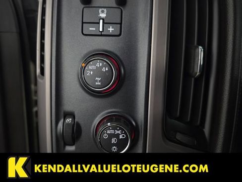 Used 2014 GMC Sierra 1500 SLE w/ All-Terrain Package AWD/4WD image 19