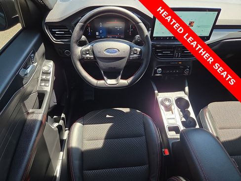 Used 2025 Ford Escape ST-Line w/ Tech Pack #1 FWD image 11