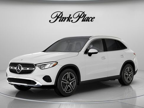 Used 2026 Mercedes-Benz GLC 300 4MATIC image 1