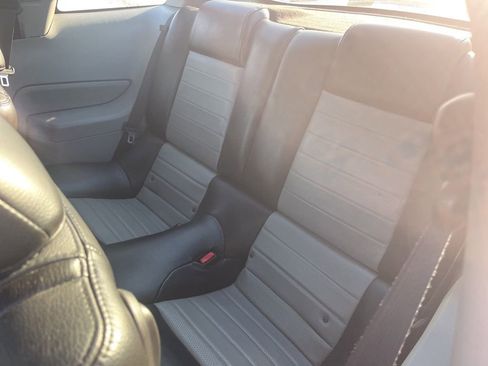 Used 2007 Ford Mustang GT Premium image 13