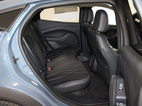 Used 2024 Ford Mustang Mach-E Select w/ Comfort Package Lite image 32