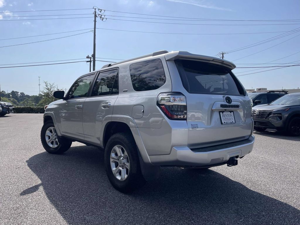Used 2019 Toyota 4Runner SR5 RWD image 5