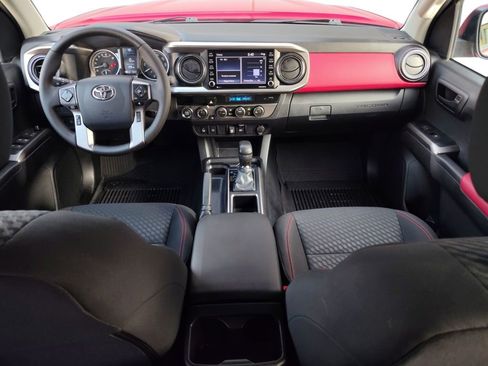 Used 2023 Toyota Tacoma SR5 w/ Technology Package AWD/4WD image 20