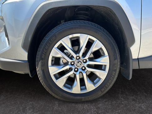 Used 2024 Toyota RAV4 XLE Premium FWD image 9