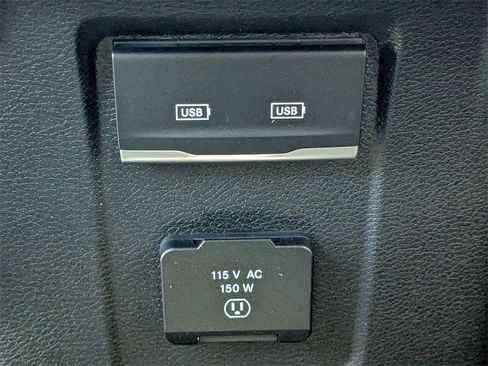 New 2026 Jeep Wrangler Sahara w/ Technology Group image 15