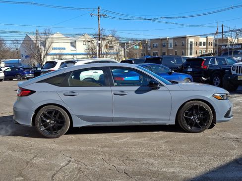 Certified 2023 Honda Civic Sport image 9