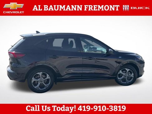 Used 2023 Ford Escape ST-Line w/ Tech Pack #1 FWD image 7