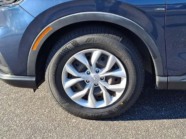 Used 2025 Honda CR-V LX image 8