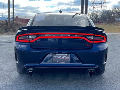 Used 2016 Dodge Charger R/T Scat Pack w/ Beats Audio Group image 21