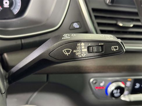 Used 2021 Audi Q5 2.0T Premium Plus image 24