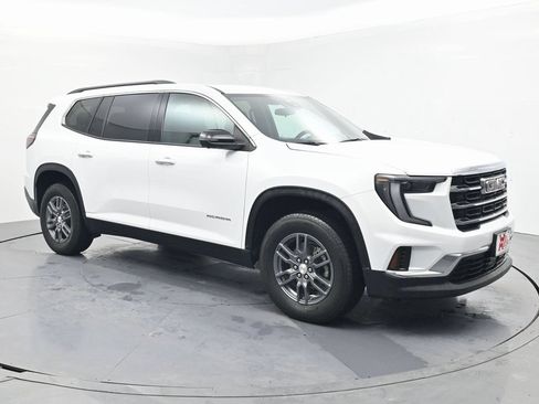 Used 2025 GMC Acadia Elevation AWD/4WD image 9