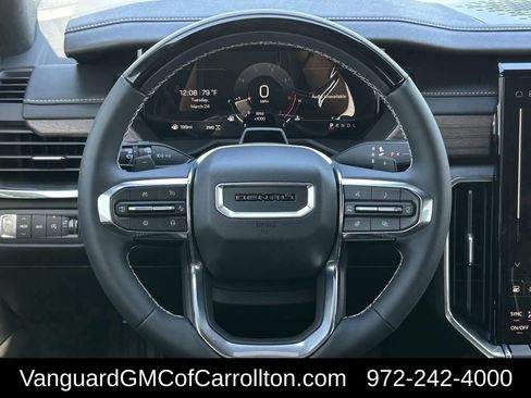 New 2026 GMC Acadia Denali Ultimate w/ LPO, Floor Liner Package AWD/4WD image 11