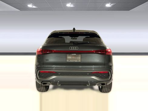 New 2026 Audi Q5 Premium Plus image 9