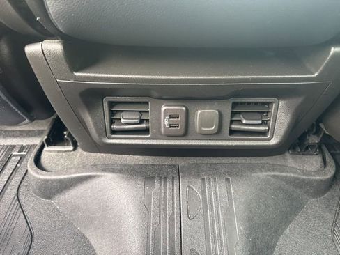 Used 2021 GMC Sierra 1500 SLE w/ X31 Off-Road Package image 28