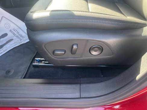 New 2026 Chevrolet Equinox EV LT image 17