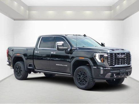 Used 2024 GMC Sierra 2500 Denali Ultimate AWD/4WD image 1