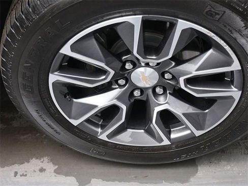 Used 2024 Chevrolet Silverado 1500 LT w/ All Star Edition Plus image 29