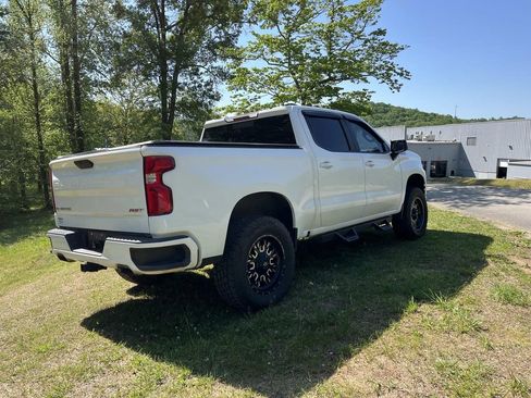 Used 2019 Chevrolet Silverado 1500 RST AWD/4WD image 3