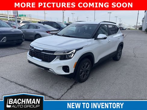 Used 2024 Kia Seltos S image 3