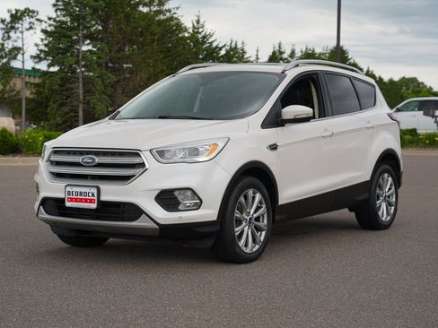 Used 2018 Ford Escape Titanium AWD/4WD image 7