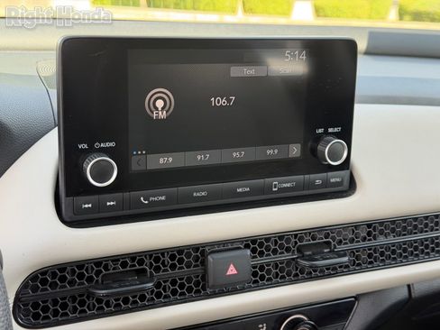 Used 2025 Honda HR-V LX image 26