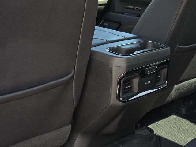 Used 2023 GMC Sierra 1500 AT4 w/ AT4 Premium Package AWD/4WD image 40