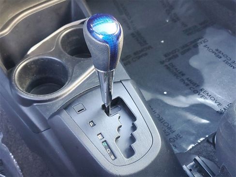 Used 2015 Toyota Prius C Four image 31