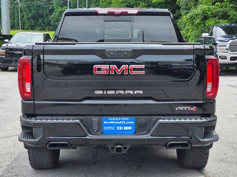 Used 2022 GMC Sierra 1500 AT4 w/ Technology Package AWD/4WD image 6