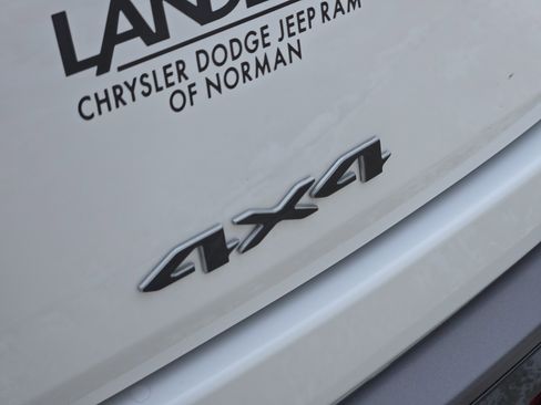 New 2026 Jeep Grand Wagoneer Limited AWD/4WD image 9