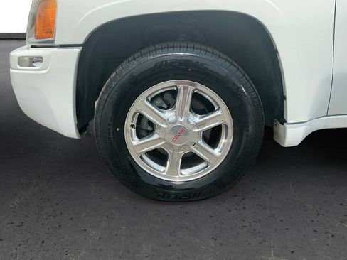Used 2006 GMC Envoy SLT RWD image 13