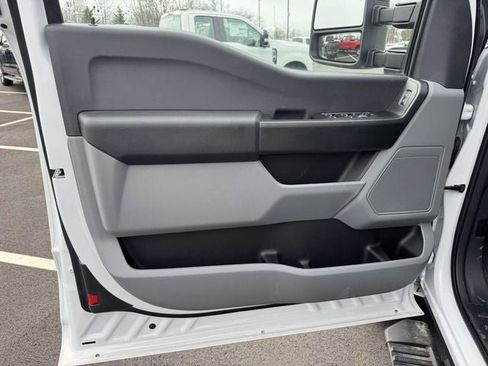 New 2026 Ford F350 XL w/ XL Chrome Package image 10