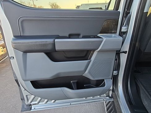 Used 2021 Ford F150 XLT w/ Equipment Group 302A High image 45