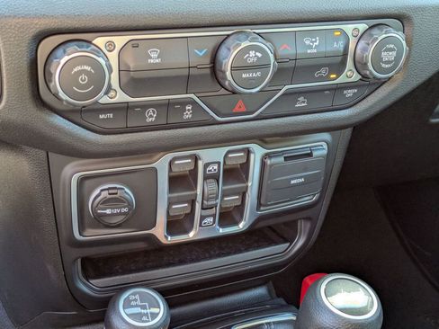 New 2026 Jeep Wrangler Unlimited Sport AWD/4WD image 21