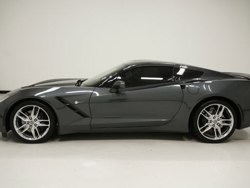 Used 2014 Chevrolet Corvette Stingray Coupe w/ 3LT Preferred Equipment Group image 7