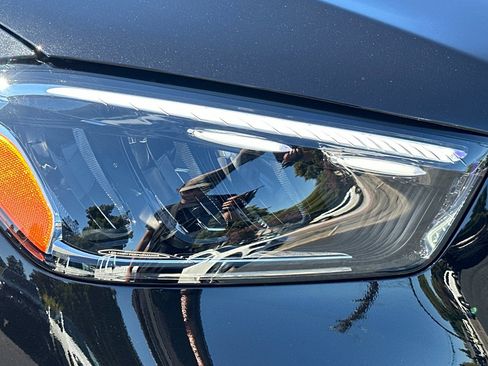 Used 2026 Mercedes-Benz GLE 350 4MATIC image 11