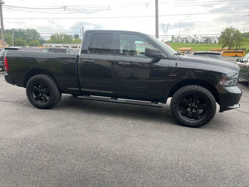 Used 2016 RAM 1500 Express w/ Black Ram 1500 Express Group AWD/4WD image 5