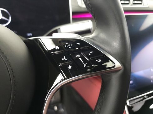 Used 2022 Mercedes-Benz S 500 4MATIC w/ Warmth & Comfort Package image 13