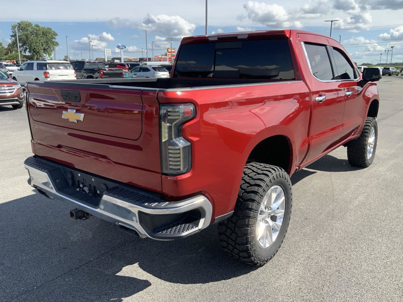 Used 2022 Chevrolet Silverado 1500 LTZ AWD/4WD image 12