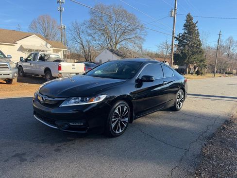 Used 2016 Honda Accord EX-L image 1