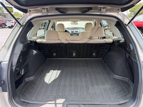Used 2016 Subaru Outback 2.5i w/ Protection Package #1 AWD/4WD image 11