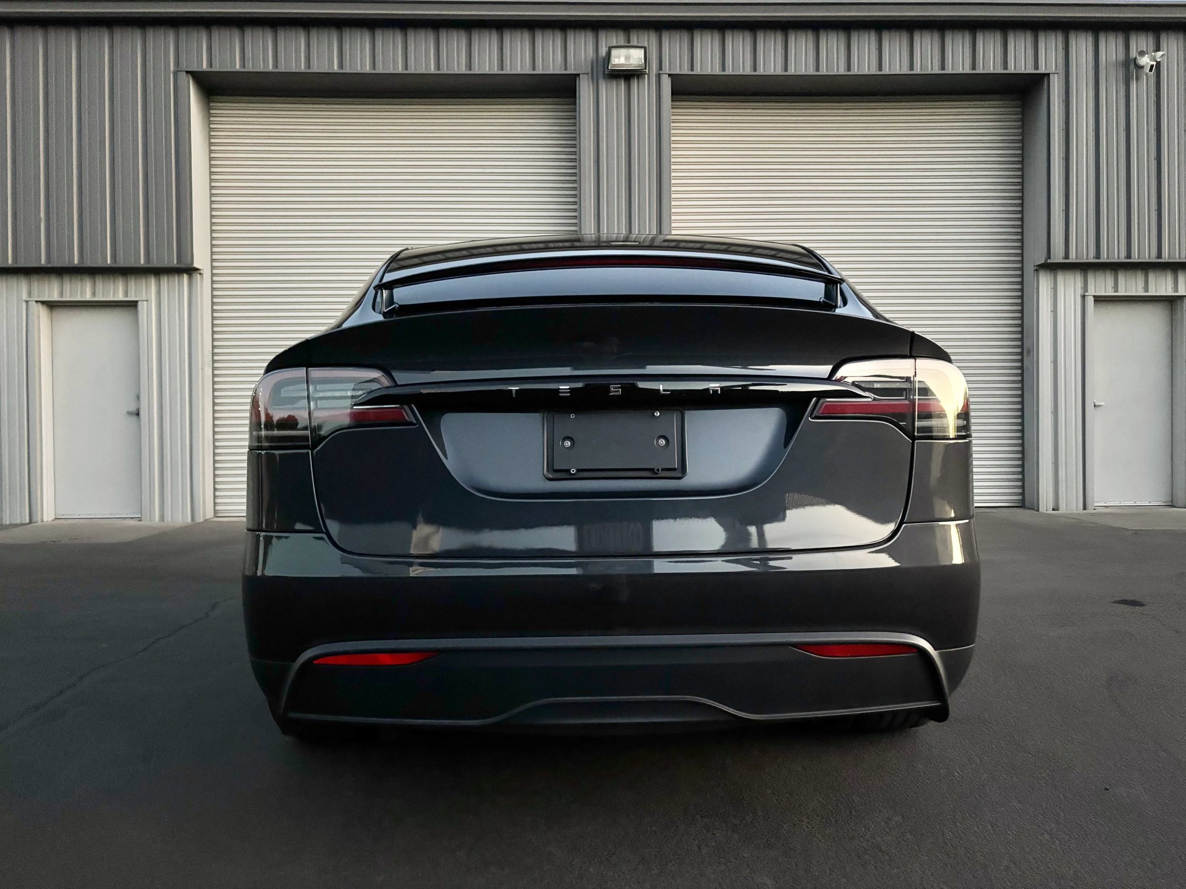 Used 2025 Tesla Model X AWD/4WD image 7