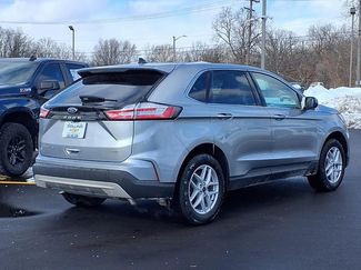 Used 2024 Ford Edge SEL video 2