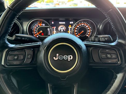 Used 2021 Jeep Wrangler Unlimited Sport AWD/4WD image 25