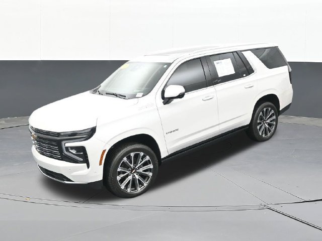 Used 2025 Chevrolet Tahoe High Country AWD/4WD image 70