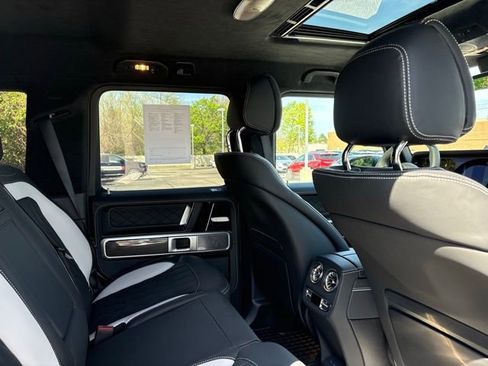 Used 2025 Mercedes-Benz G 63 AMG 4MATIC image 21