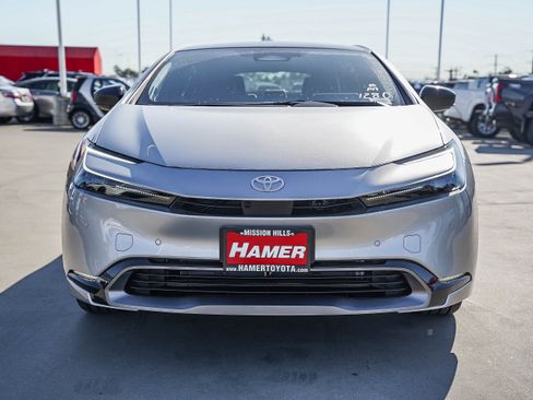 New 2026 Toyota Prius Limited image 2